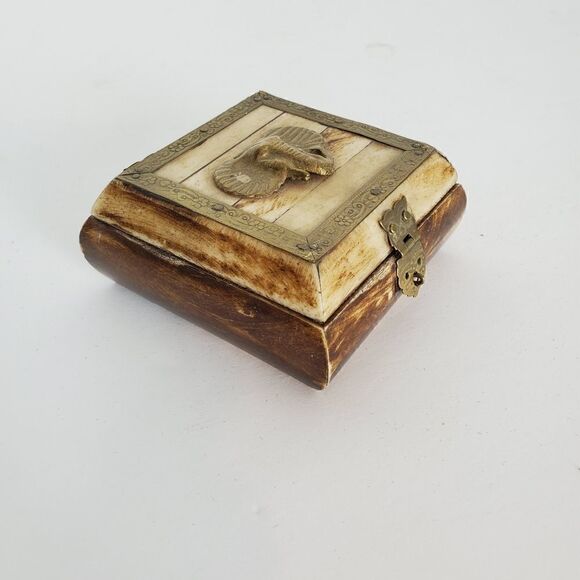 Thinker Box Made in India Brass Detail - Picture 5 of 9